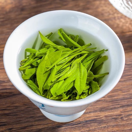 Premium First Harvest Ming Qian LongJing Tea 特级头春明前龙井茶 120G